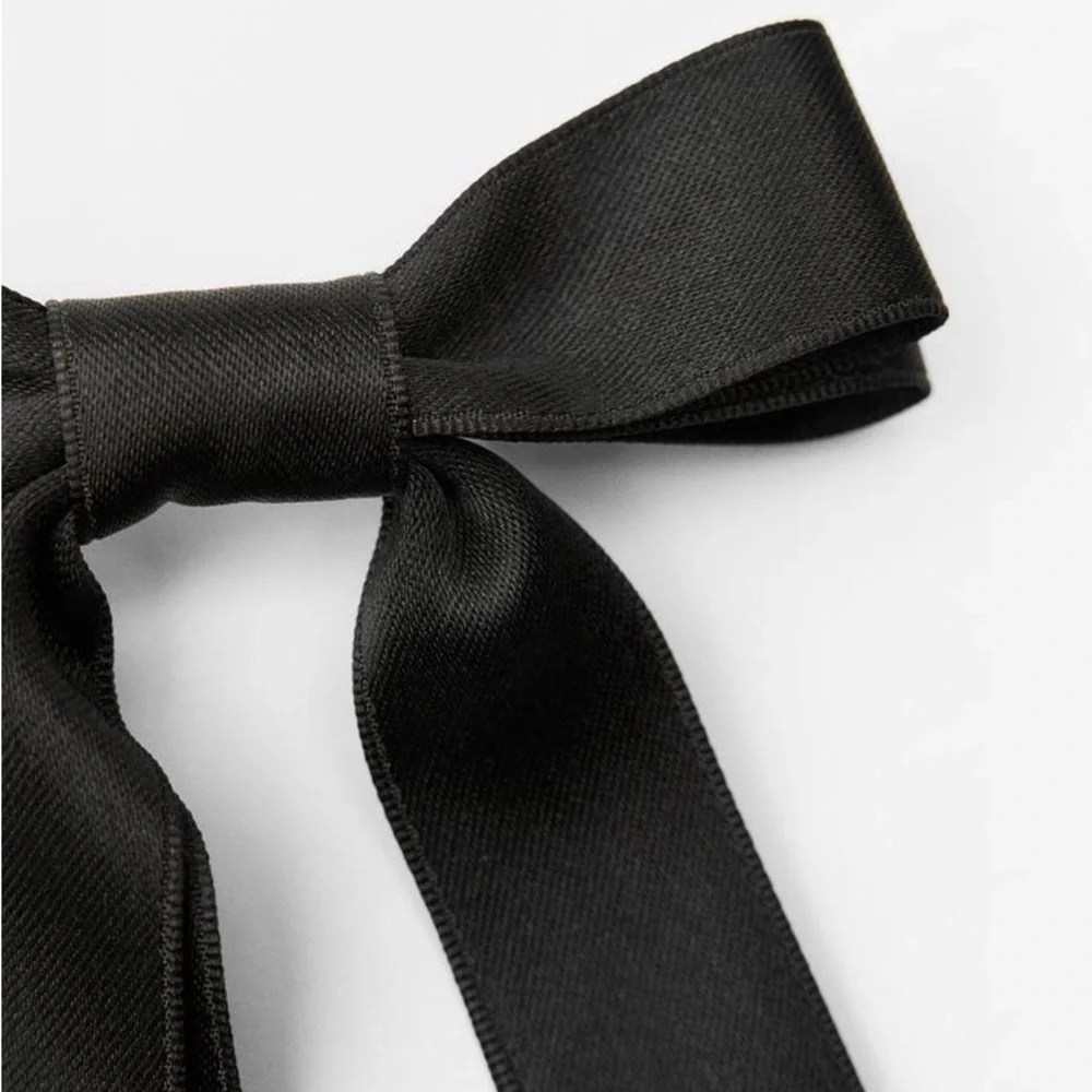 ZARA Bow Hair Clip